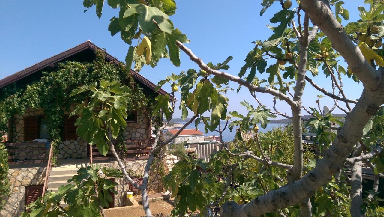 루카박 Apartman Knezevic 아파트 외부 사진